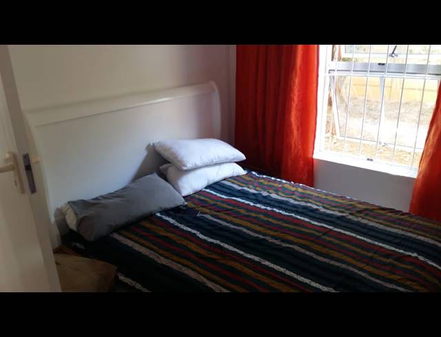 1 bed property to rent in LA COLLINE